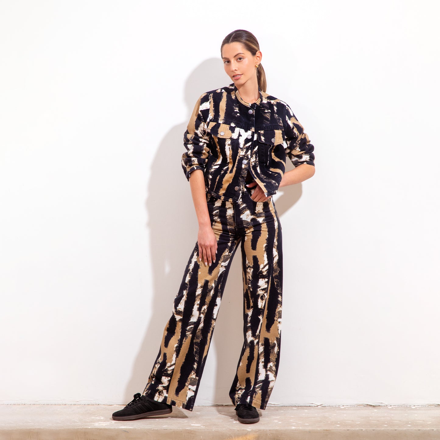 Wide Leg Denim Black Batik