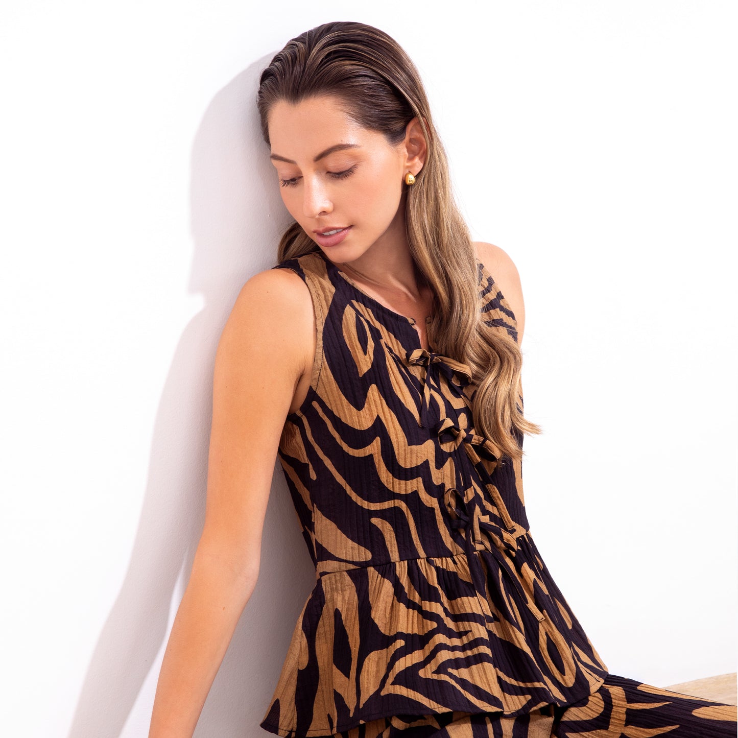 Lara Blouse Black Bambula