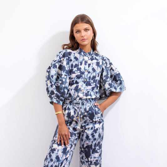 Gerald Shirt Blue Batik Linen